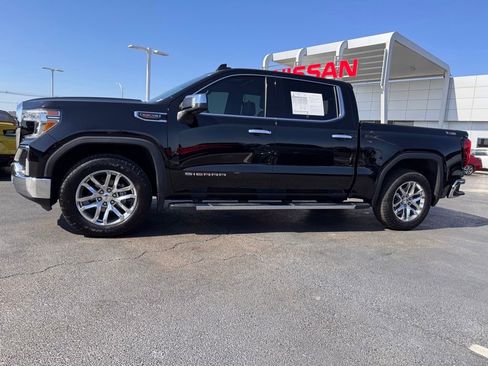 Used 2019 GMC Sierra 1500 SLT w/ SLT Premium Plus Package image 2