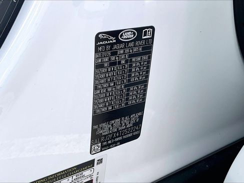 New 2026 Land Rover Discovery S AWD/4WD image 13