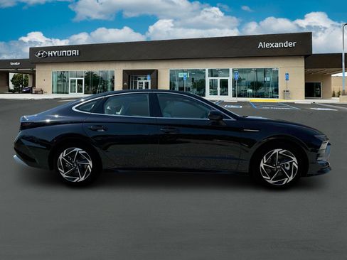 New 2025 Hyundai Sonata SEL image 8