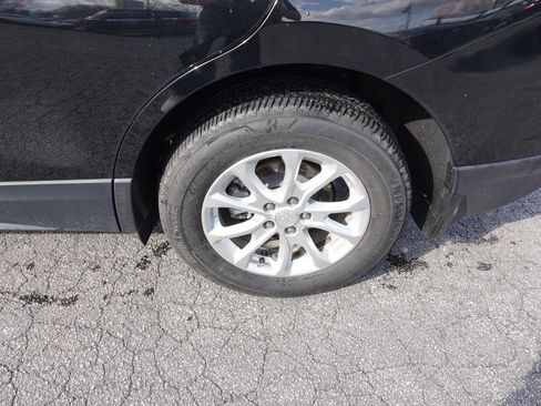 Used 2021 Chevrolet Equinox LT image 6