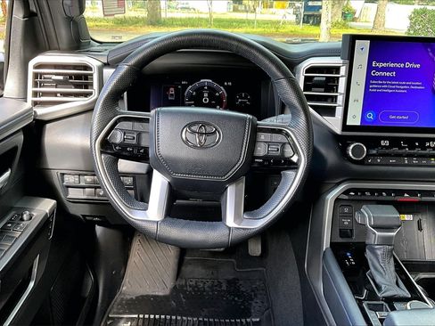 Used 2023 Toyota Tundra Platinum image 8