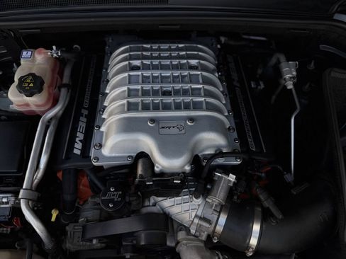 Used 2018 Jeep Grand Cherokee Trackhawk AWD/4WD image 25