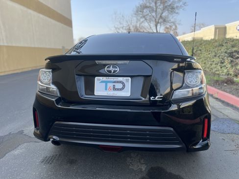 Used 2014 Scion tC Monogram Series image 8