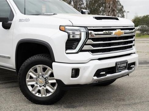 New 2025 Chevrolet Silverado 2500 High Country w/ Technology Package image 9