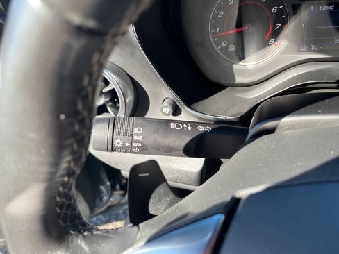 Used 2021 Chevrolet Camaro LT image 19