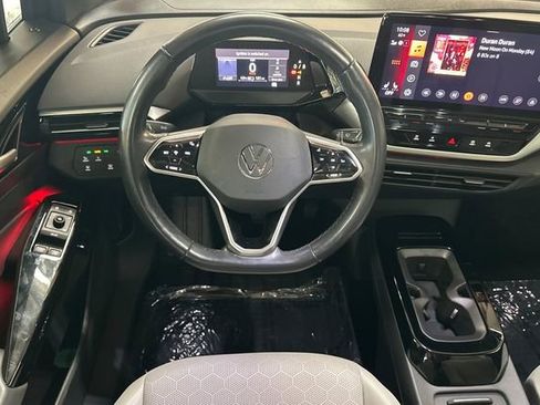 Used 2022 Volkswagen ID.4 Pro S image 18