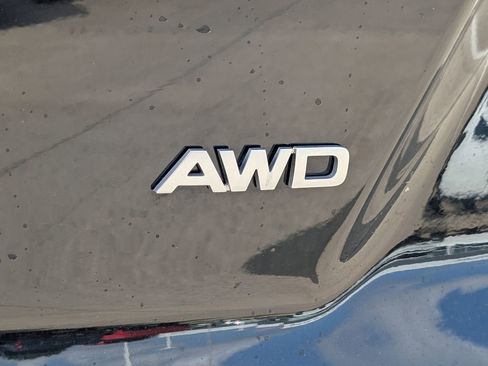 Used 2022 Kia Sorento SX image 8