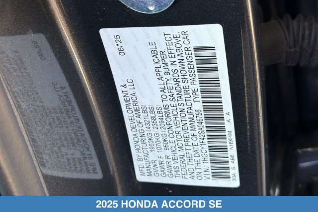 Certified 2025 Honda Accord SE image 31