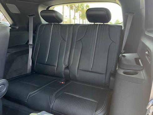 New 2026 Cadillac Vistiq Sport w/ LPO, Floor Liner Package image 22