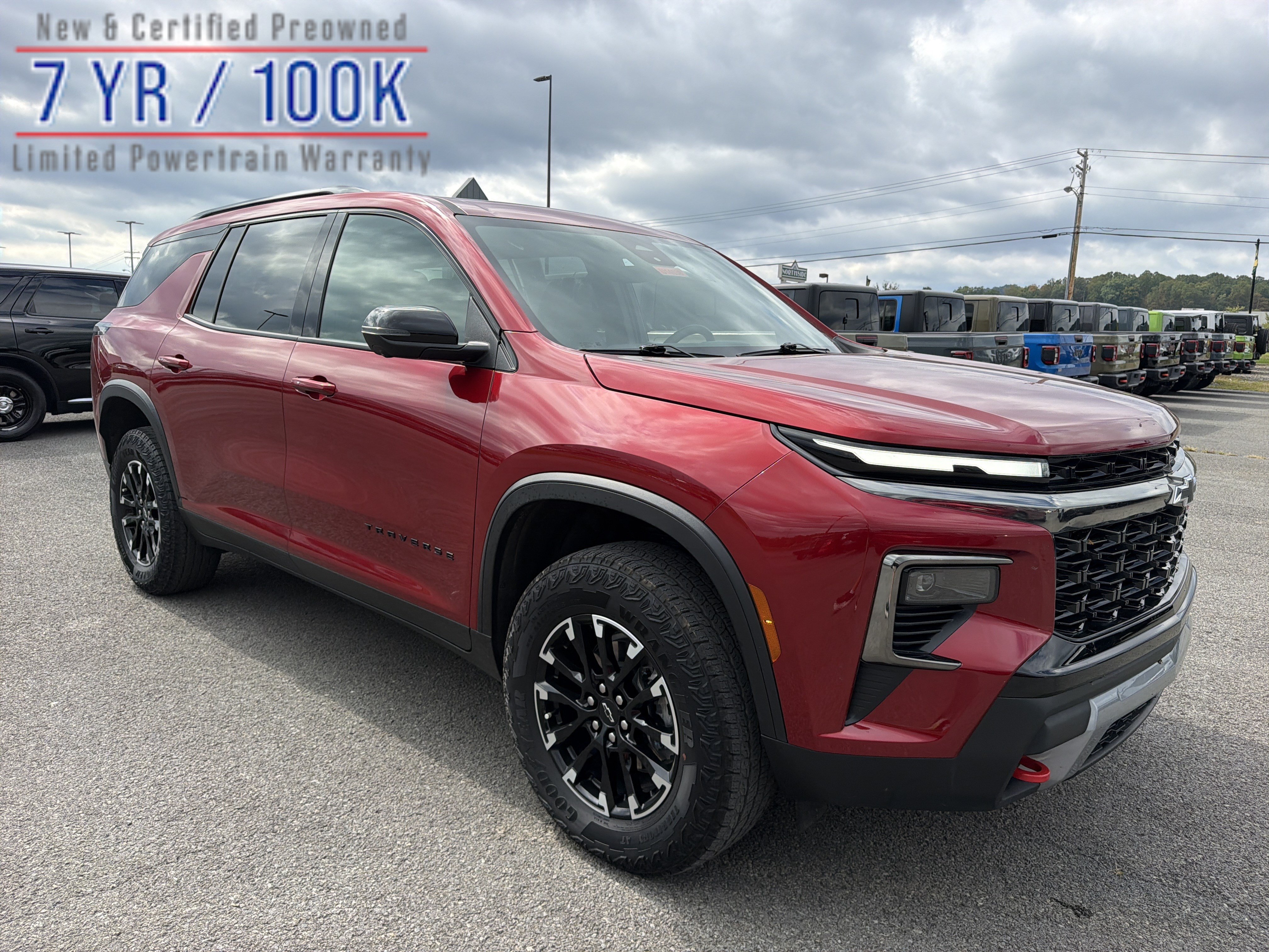 Used 2026 Chevrolet Traverse Z71 w/ Driver Confidence Package AWD/4WD image 1