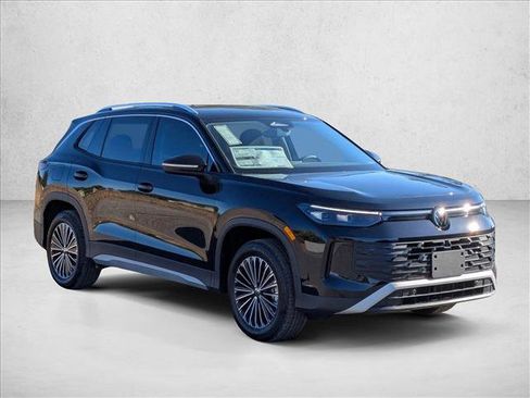 New 2025 Volkswagen Tiguan S image 6