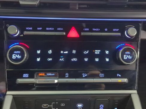 Used 2024 Hyundai Santa Fe Calligraphy AWD/4WD image 20
