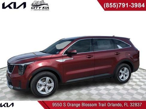 New 2025 Kia Sorento LX FWD image 1