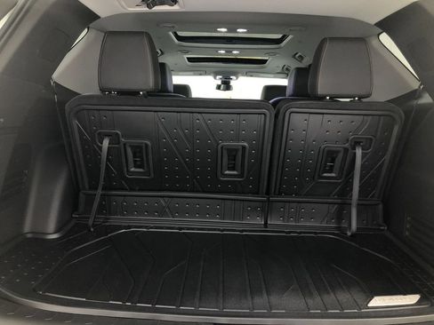 Used 2020 Chevrolet Traverse Premier w/ Redline Edition AWD/4WD image 25
