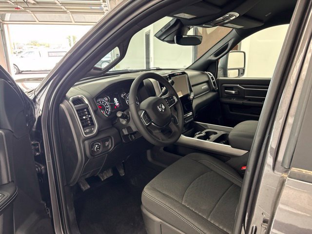 New 2026 RAM 3500 Big Horn AWD/4WD image 11