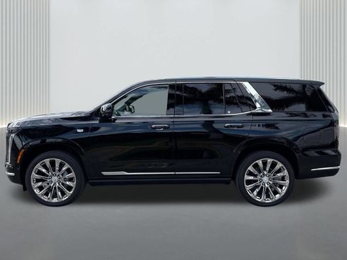 New 2026 Cadillac Escalade Luxury w/ LPO, Radiant Package AWD/4WD image 8