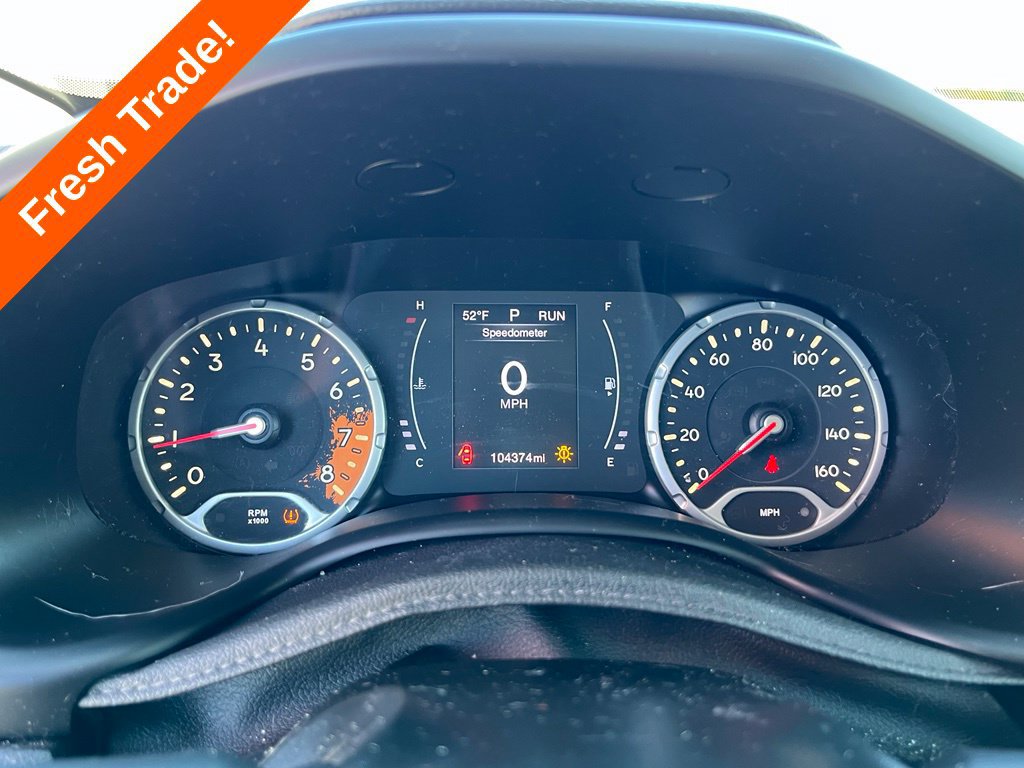 Used 2017 Jeep Renegade Latitude FWD image 20