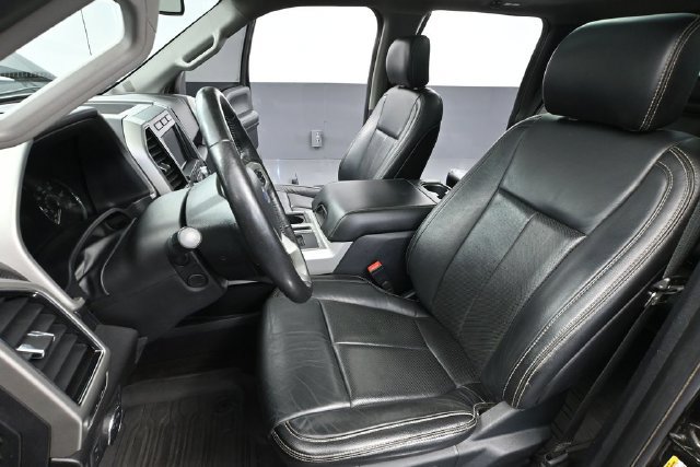 Used 2020 Ford F150 Lariat w/ Equipment Group 502A Luxury AWD/4WD image 18