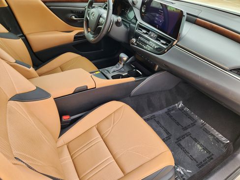 Used 2023 Lexus ES 350 Ultra Luxury image 15