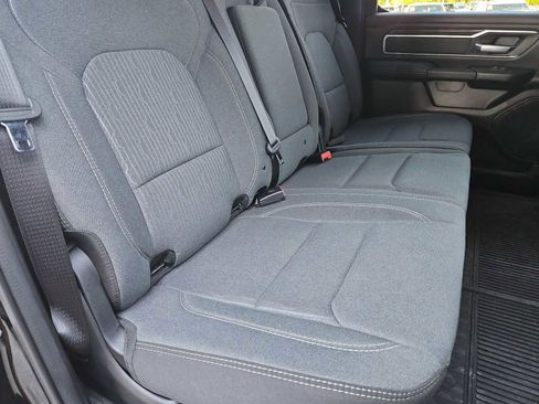 Used 2022 RAM 1500 Big Horn AWD/4WD image 21