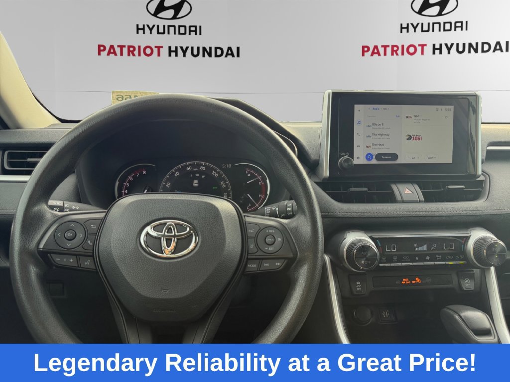 Used 2024 Toyota RAV4 XLE FWD image 10