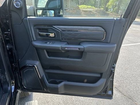 New 2025 RAM 2500 Limited image 14
