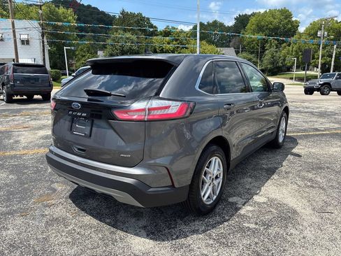 Used 2024 Ford Edge SEL AWD/4WD image 5