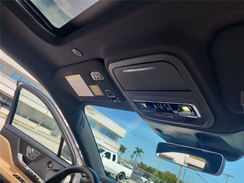 Used 2020 Lincoln Corsair Reserve w/ Equipment Group 201A image 29