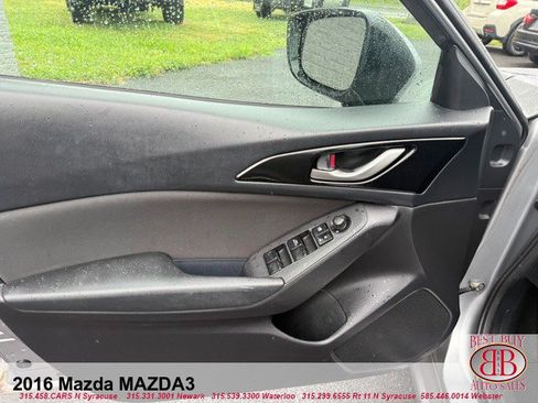 Used 2016 MAZDA MAZDA3 i Sport FWD image 14