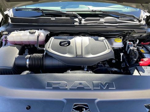 Used 2026 RAM 1500 Laramie w/ Night Edition image 40