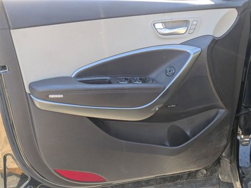 Used 2018 Hyundai Santa Fe Sport w/ 2.4L Tech Package 04 image 8