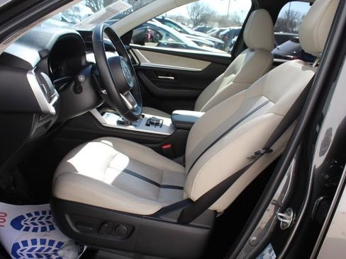 Used 2024 MAZDA CX-90 3.3 Turbo w/ Preferred Plus image 31