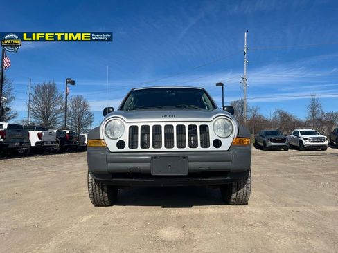 Used 2006 Jeep Liberty Sport image 4