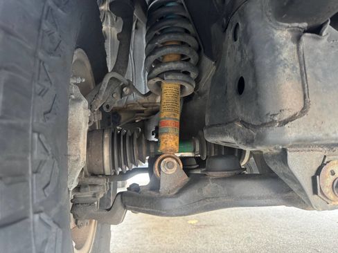 Used 2000 Toyota Tacoma 4x4 Xtracab V6 image 27