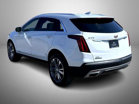 Certified 2025 Cadillac XT5 Premium Luxury w/ Technology Package AWD/4WD image 7