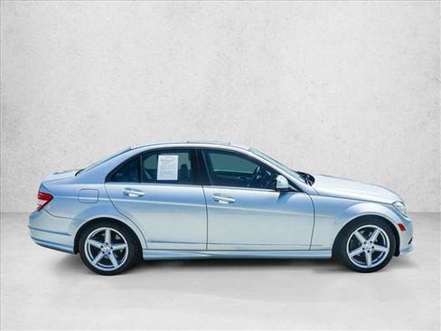 Used 2008 Mercedes-Benz C 300 4MATIC Sedan image 4