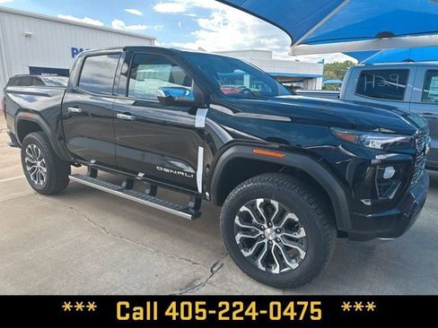 New 2026 GMC Canyon Denali image 12