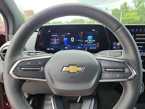 Used 2024 Chevrolet Blazer EV LT AWD/4WD image 18