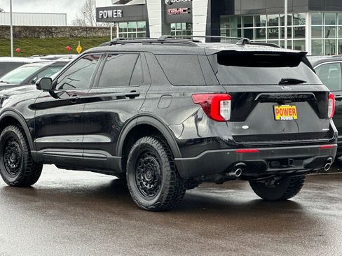 Used 2023 Ford Explorer ST-Line w/ Class IV Trailer Tow Package image 6