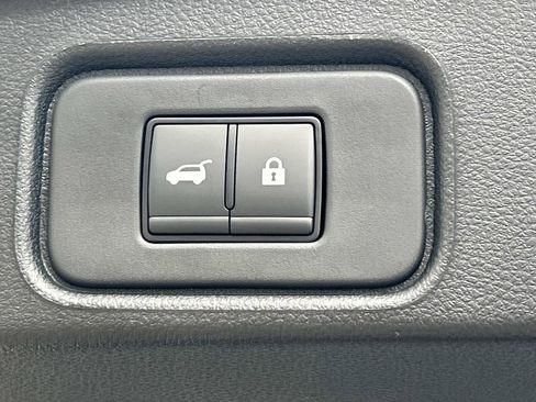 New 2026 Nissan Pathfinder Platinum AWD/4WD image 13