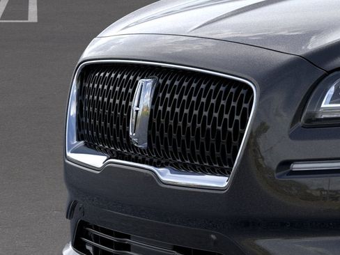New 2023 Lincoln Nautilus Reserve w/ Equipment Group 202A AWD/4WD image 17