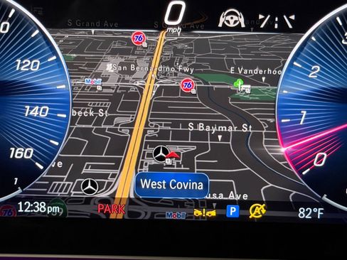 Used 2026 Mercedes-Benz GLS 450 4MATIC image 26