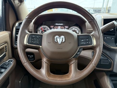 Used 2022 RAM 3500 Limited w/ Cold Weather Group image 14