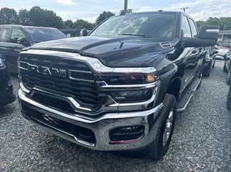 Used 2025 RAM 2500 Big Horn AWD/4WD video 1