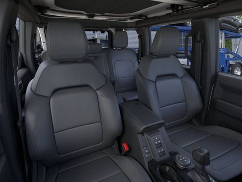 New 2026 Ford Bronco Outer Banks w/ Sasquatch Package AWD/4WD image 10