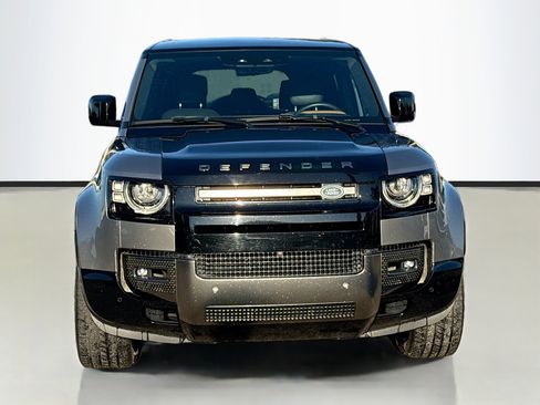 Used 2024 Land Rover Defender 110 X image 8