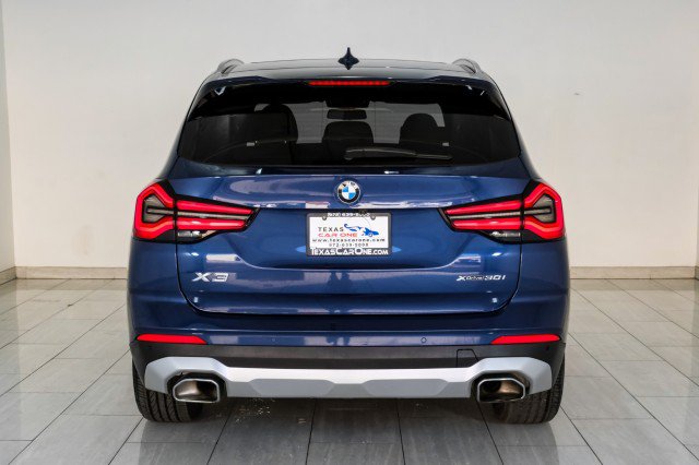 Used 2022 BMW X3 xDrive30i w/ Convenience Package AWD/4WD image 7