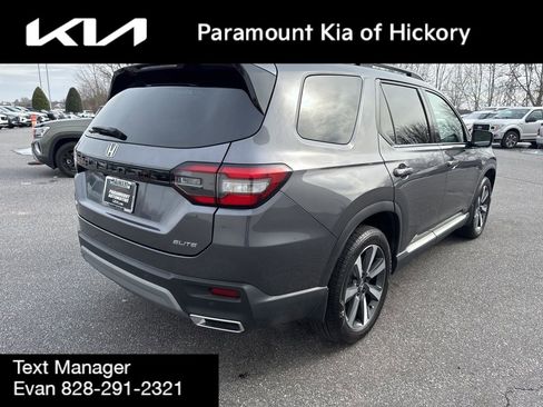 Used 2025 Honda Pilot Elite image 7
