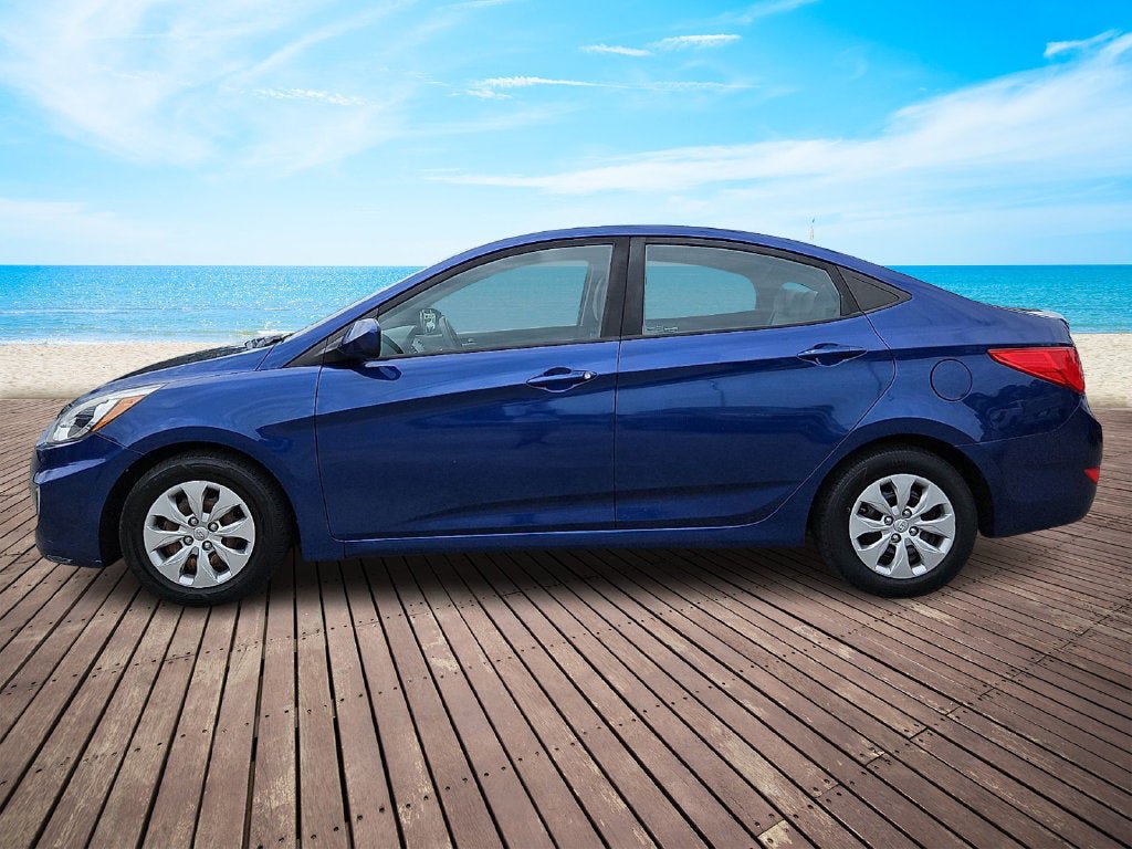 Used 2017 Hyundai Accent SE FWD image 7
