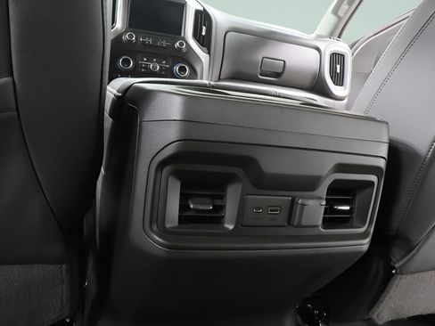 Used 2021 Chevrolet Silverado 1500 LT Trail Boss w/ Convenience Package II AWD/4WD image 24
